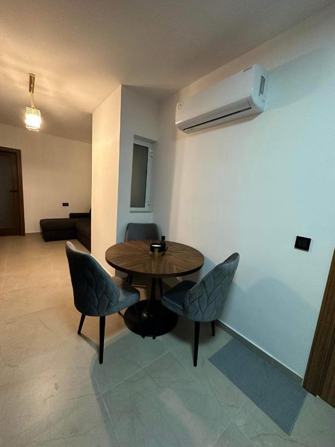 Lucas Holiday Home Pieta Ngoại thất bức ảnh